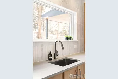 810 College Ave, Boulder, CO 80302 - Photo 16