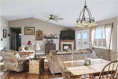 16498 County Road 100, Nunn, CO 80648 - Photo 10