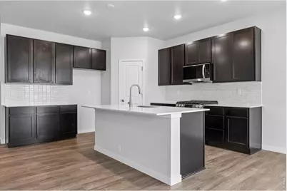 803 Mesic Ln, Windsor, CO 80550 - Photo 14
