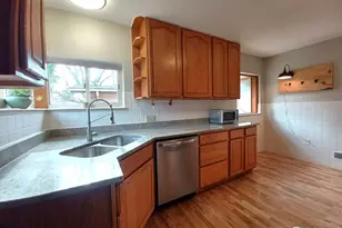 1006 Collyer St, Longmont, CO 80501 - Photo 10