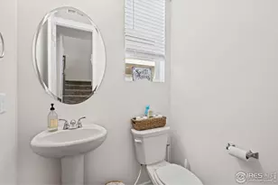 6262 Kinston Pkwy, Loveland, CO 80538 - Photo 10