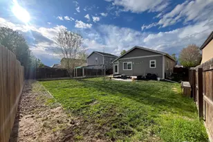 882 S Carriage Dr, Milliken, CO 80543 - Photo 26