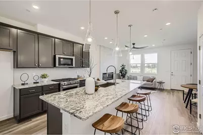 2807 Bear Springs Cir, Longmont, CO 80503 - Photo 8