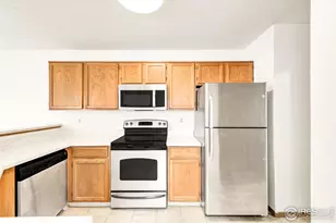 7476 E Arkansas Ave, Denver, CO 80231 - Photo 8