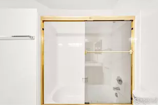 7476 E Arkansas Ave, Denver, CO 80231 - Photo 34