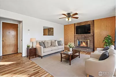 2810 Lakecrest Pl, Loveland, CO 80538 - Photo 6