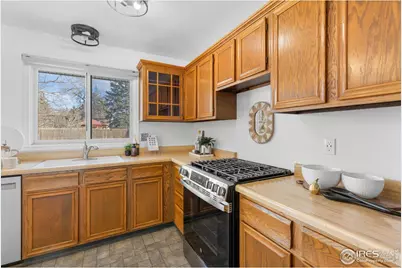 947 W Maple Ct, Louisville, CO 80027 - Photo 8