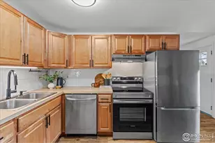 1489 E 6th St, Loveland, CO 80537 - Photo 12