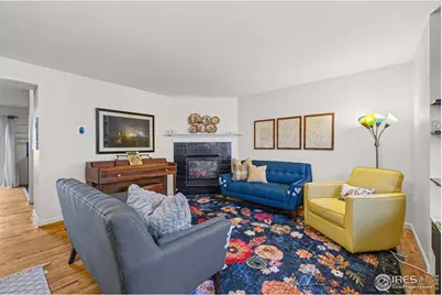 976 Monroe Ave N, Loveland, CO 80537 - Photo 2