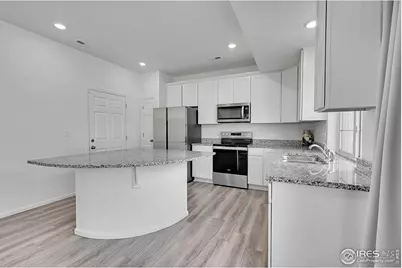 3576 Streamwood Dr, Johnstown, CO 80534 - Photo 4