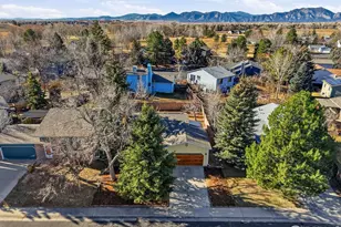 385 Lilac Cir, Louisville, CO 80027 - Photo 2