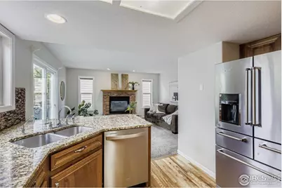 306 Saturn Dr, Fort Collins, CO 80525 - Photo 8