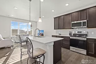 330 High Point Dr, Longmont, CO 80504 - Photo 10