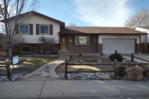 15 Maple Dr, Frederick, CO 80530 - Photo 4