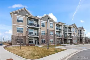 4622 Hahns Peak Dr, Loveland, CO 80538 - Photo 2