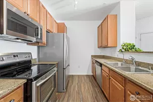 1425 Blue Sky Cir, Erie, CO 80516 - Photo 10