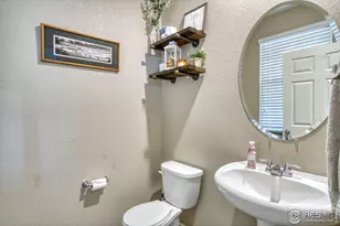 909 Charlton Dr, Windsor, CO 80550 - Photo 12