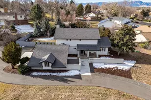 2189 Stonehenge Cir, Lafayette, CO 80026 - Photo 2