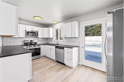 913 50th Ave, Greeley, CO 80634 - Photo 6