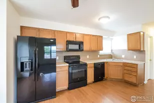 3108 Mariners Landing Dr, Evans, CO 80620 - Photo 10