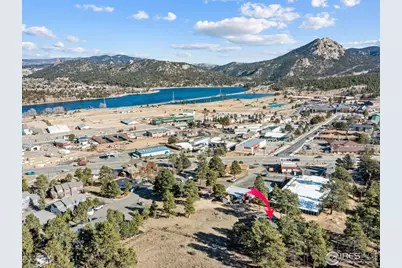 559 S Saint Vrain Ave, Estes Park, CO 80517 - Photo 6