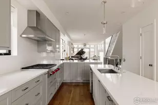 594 St Paul St, Denver, CO 80206 - Photo 6