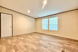 125 Birch St, Log Lane Village, CO 80705 - Photo 8