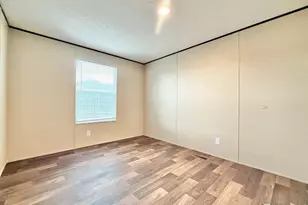 125 Birch St, Log Lane Village, CO 80705 - Photo 16