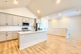 1804 Iron Wheel Dr, Windsor, CO 80550 - Photo 4