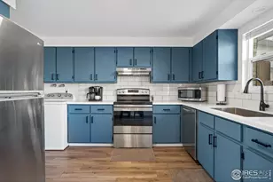 2327 W 18th St, Loveland, CO 80538 - Photo 10