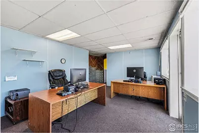 827 S Bowen St, Longmont, CO 80501 - Photo 2