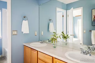 5001 Bella Vista Dr, Longmont, CO 80503 - Photo 26