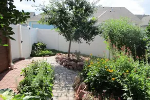 800 Gateway Park Ln, Berthoud, CO 80513 - Photo 4