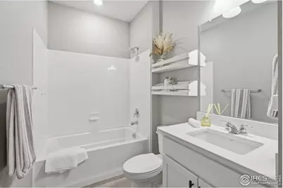 1572 Illingworth Dr, Windsor, CO 80550 - Photo 38