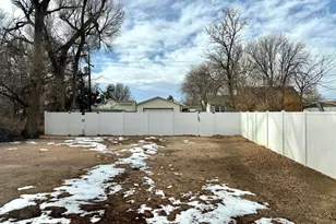 210 S Bowman Ave, Holyoke, CO 80734 - Photo 16