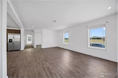 552 Sunset Cliffs Dr, Loveland, CO 80537 - Photo 8