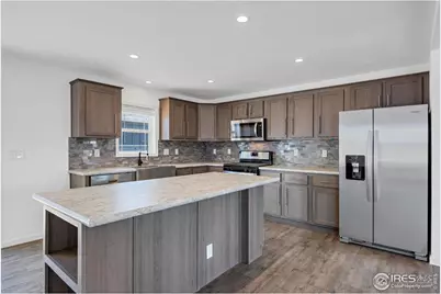 552 Sunset Cliffs Dr, Loveland, CO 80537 - Photo 4