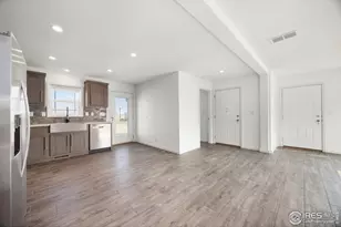 533 Book Clfs Dr, Loveland, CO 80537 - Photo 6