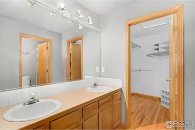 2102 Chesapeake Dr, Fort Collins, CO 80524 - Photo 12