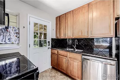 2675 Pontiac St, Denver, CO 80207 - Photo 10