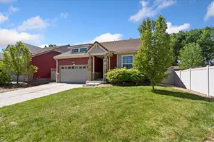 4818 Wildwood Way, Johnstown, CO 80534 - Photo 2