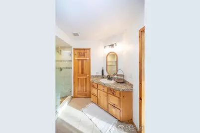 172 Thorn Cir, Black Hawk, CO 80422 - Photo 14