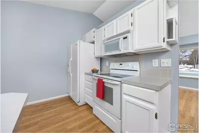 445 Johnson Ave, Loveland, CO 80537 - Photo 10