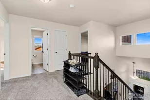 690 W 64th St, Loveland, CO 80538 - Photo 16