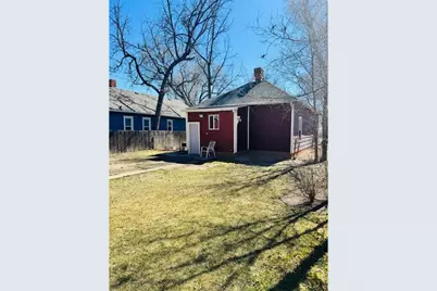 320 Denver St, Sterling, CO 80751 - Photo 2