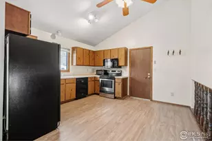 2700 Brookwood Dr, Fort Collins, CO 80525 - Photo 6