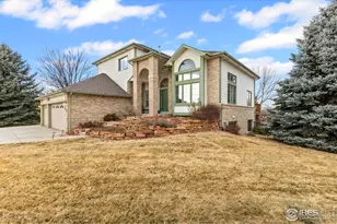 2284 Indian Peaks Cir, Longmont, CO 80504 - Photo 2