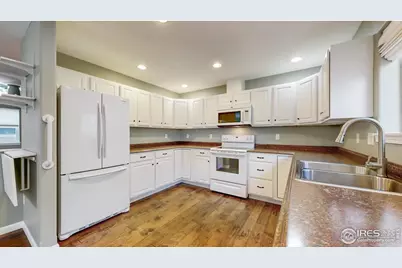 1770 Gray Hawk Ct, Estes Park, CO 80517 - Photo 2