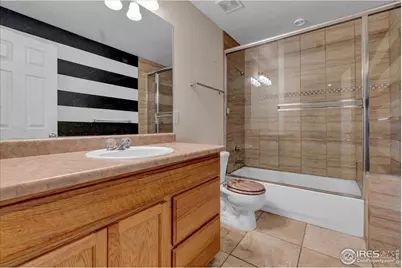 334 Sunset Dr, La Salle, CO 80645 - Photo 14
