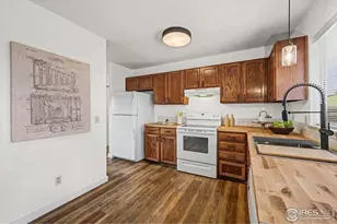 2437 Lincoln St, Longmont, CO 80501 - Photo 10